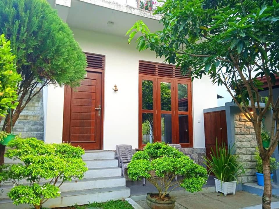 Singithi Villa Unawatuna Exterior photo