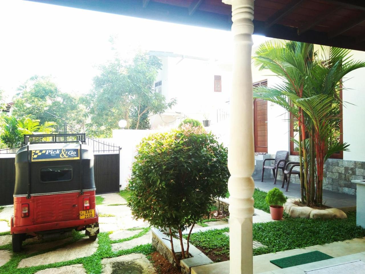 Singithi Villa Unawatuna Exterior photo